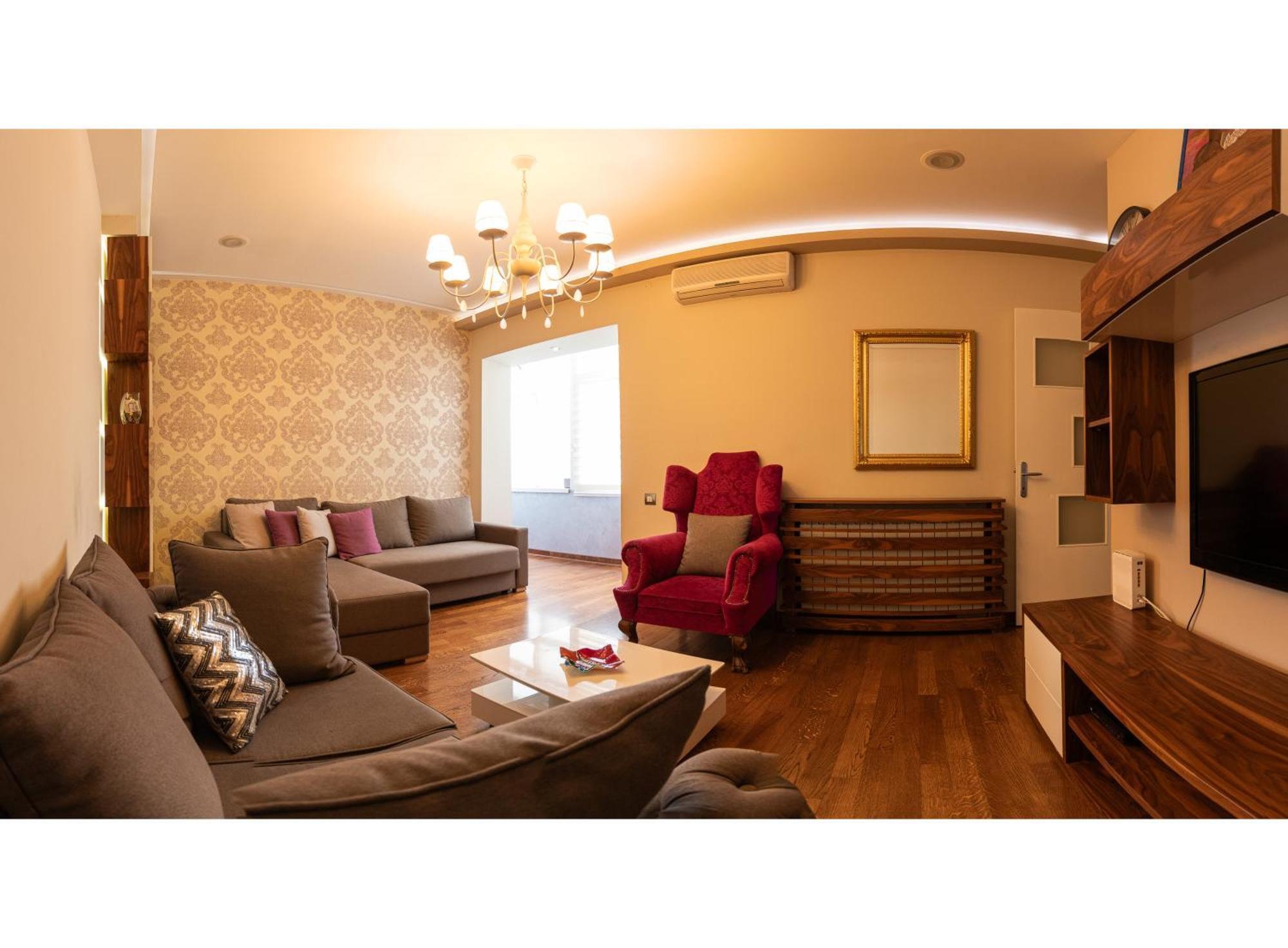 Center Apartment